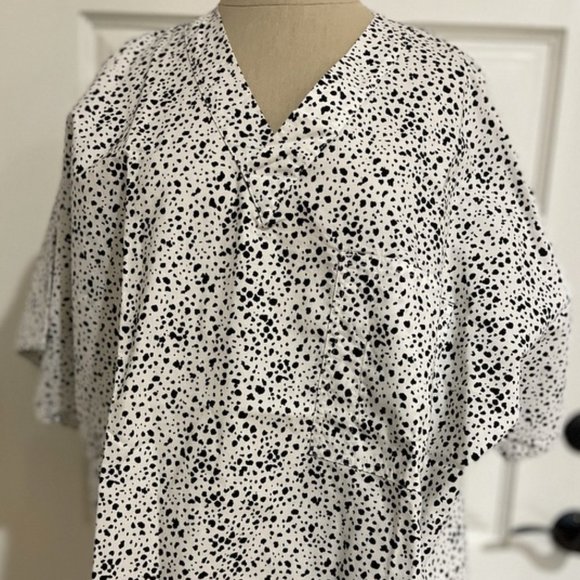 S.C.R.U.B.S. Scrub TOP XL Women's Black White BUNDLE of 2 Medical Nurse Uniform - Picture 10 of 10